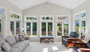 3212 Magnolia Cir, Ames, IA 50014