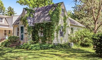 1102 Curtiss Ave, Ames, IA 50010
