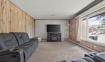 119 N Main St, Alburtis, PA 18011