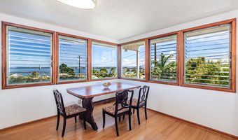 16 HAAHEO Rd, Hilo, HI 96720