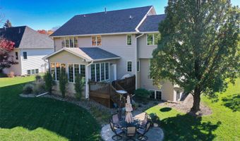 3031 Bayberry Rd, Ames, IA 50014