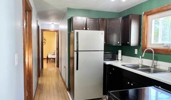 111 Central St, Brattleboro, VT 05301