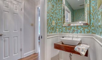 7 PIERSON Dr, Hockessin, DE 19707