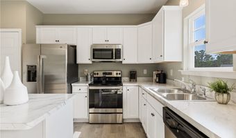 38 Central Pl, Aylett, VA 23009