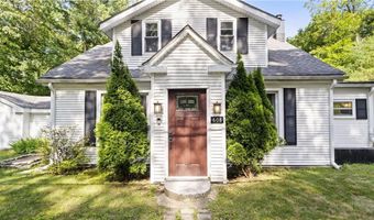 608 Black Plain Rd, North Smithfield, RI 02896