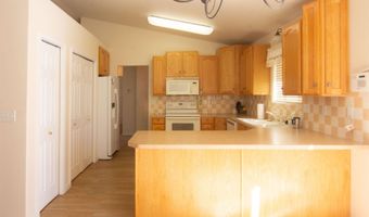 723 Raindrop Dr, Chubbuck, ID 83202