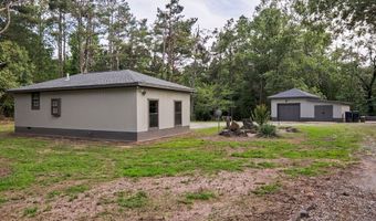 15 Larry Ln, Batesville, MS 38606