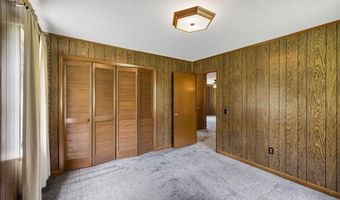 521 E Sunset Dr, Athens, TN 37303