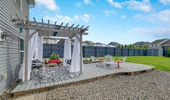 15174 Emory Cir, Apple Valley, MN 55124