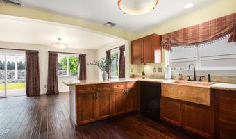 7 Lanikeha Pl, Kahului, HI 96732
