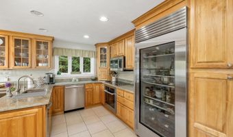 7 Hallin Ct, Alton, NH 03810