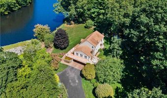 14 Dawn Ln, Coventry, RI 02816