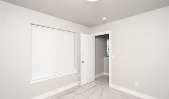 713 NE Oak Ridge Dr, Ankeny, IA 50021