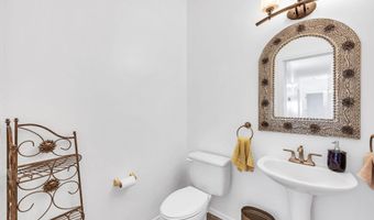 6400 W ORCHID Ln, Chandler, AZ 85226