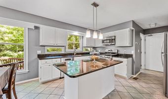 7029 Stonington Rd, Anderson Twp., OH 45230
