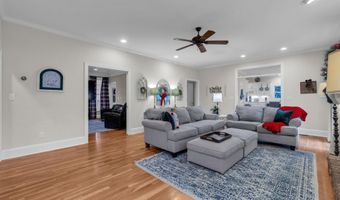 429 Waterford Point Dr, Boiling Springs, SC 29316