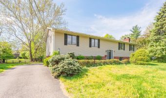 3647 E Galbraith Rd, Amberley, OH 45236