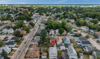 10 Denver Ave, Cranston, RI 02905