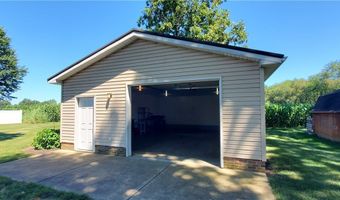 10830 Wilma Ave NE, Alliance, OH 44601