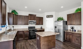 2871 Night Sky Dr, Berthoud, CO 80513