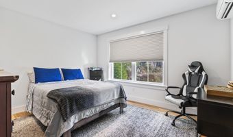 173 Tamrox Dr, Arundel, ME 04046