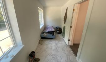 81 Main St, Addyston, OH 45001