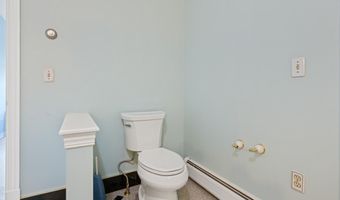 63 Fenton Way, Bangor, ME 04401