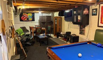 6711 Candy Ln, Vermilion, OH 44089