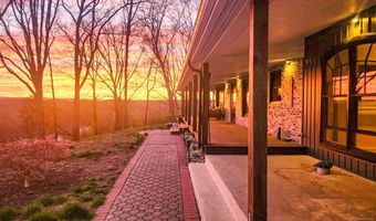 12 Sydney Ln, Cromwell, CT 06416