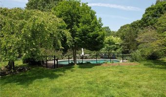 50 Intrepid Ln, Jamestown, RI 02835