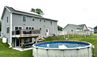 138 Grand Trail Dr, Wells, ME 04090