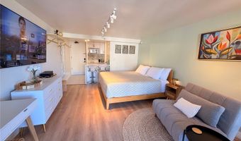 445 Seaside Ave 1617, Honolulu, HI 96815