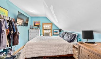 442 Dodge St, Block Island, RI 02807