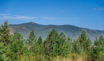 273 Paradise Valley Rd, Bonners Ferry, ID 83805