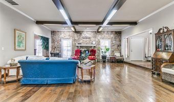 8101 Brownsville Ln, Bethany, OK 73008