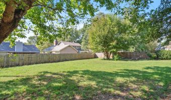 2339 W LAKE OAKS, Bartlett, TN 38134