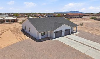 14055 S BERWICK Rd, Arizona City, AZ 85123