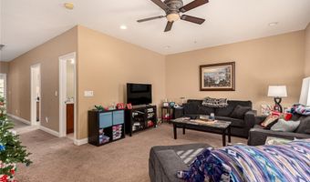 2012 Canvas Edge Dr, Henderson, NV 89044