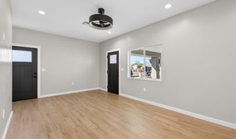 739 S CENTRAL Ave #2, Avondale, AZ 85323