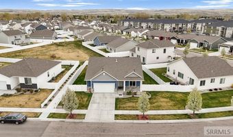 408 N Curlew Dr, Ammon, ID 83406