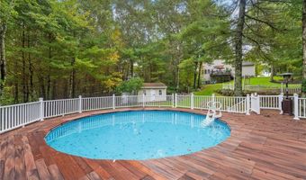 38 Audubon Ln, Coventry, RI 02831