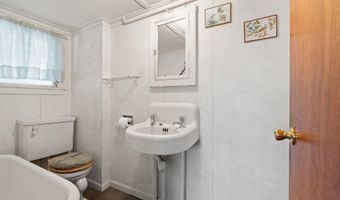 1817 Pine Ter, Belmar, NJ 07719