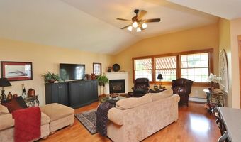 207 Sixth St, Bangor, ME 04401