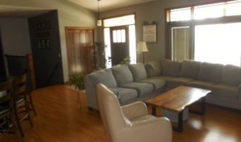 325 W Fairview St, Albion, NE 68620