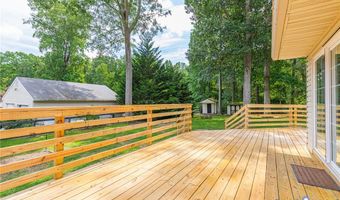 12025 Sunset Dr, Ashland, VA 23005