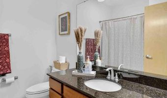 8253 Mayo Dr 201, Madison, WI 53719