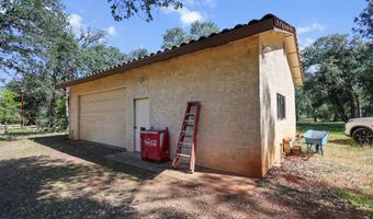 17710 China Gulch Dr, Anderson, CA 96007