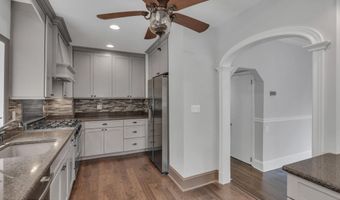 18 Middletown Ave, Atlantic Highlands, NJ 07716