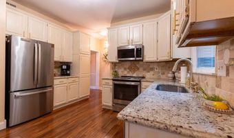 226 HAWKES Ct, Hockessin, DE 19707
