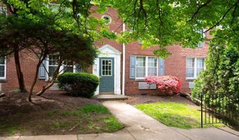 8 AUBURN Ct #A, Alexandria, VA 22305